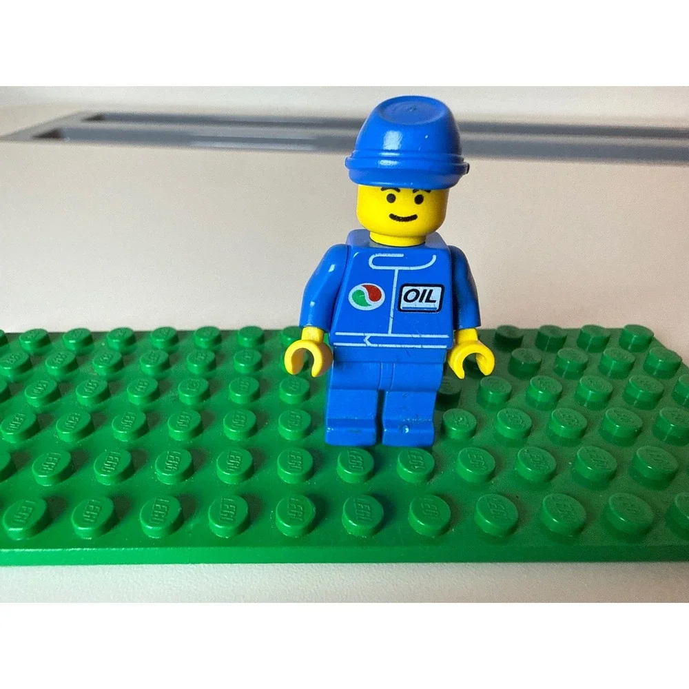 Lego bring your